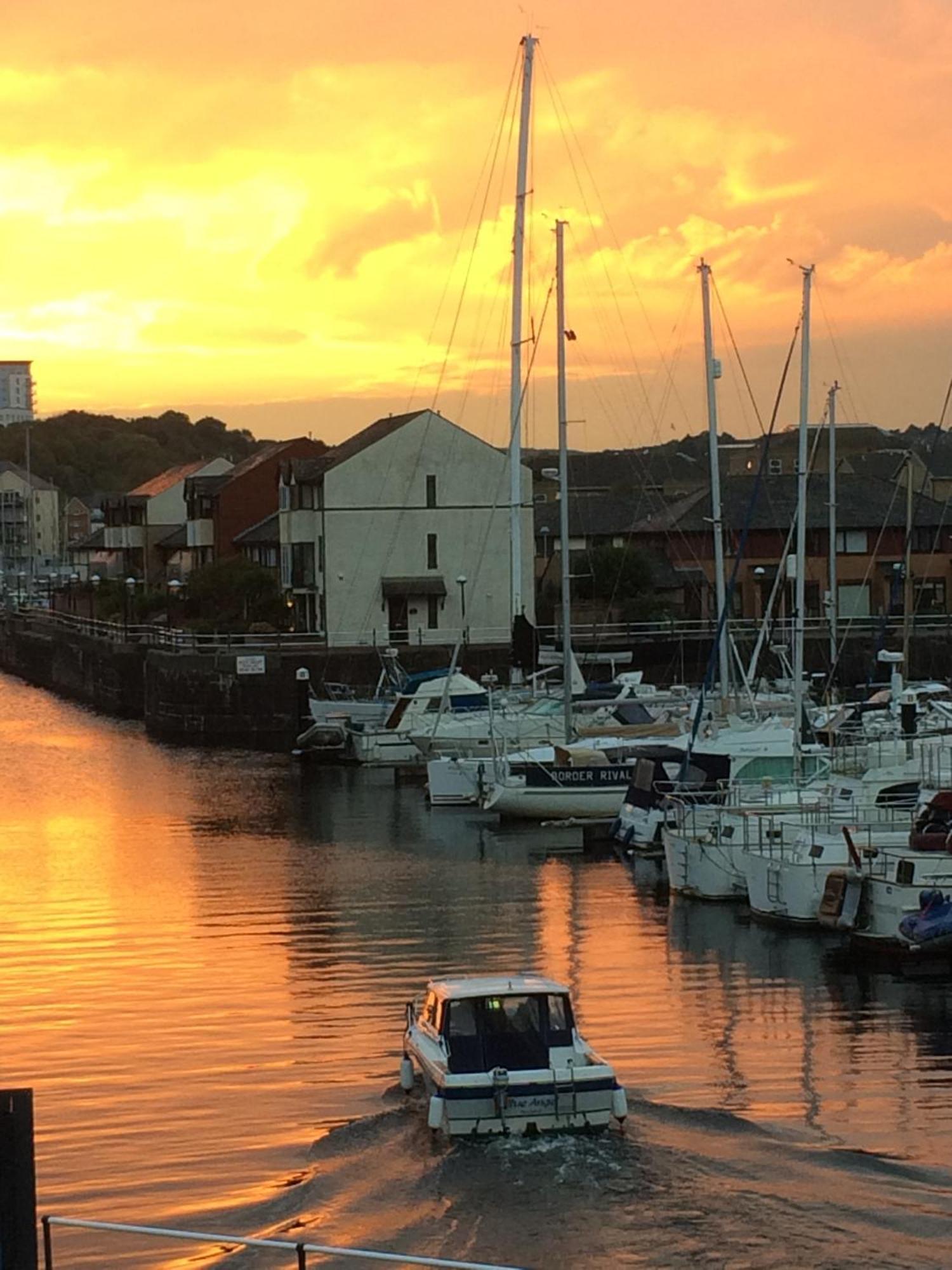Rooms At Penarth Marina Cardiff Buitenkant foto