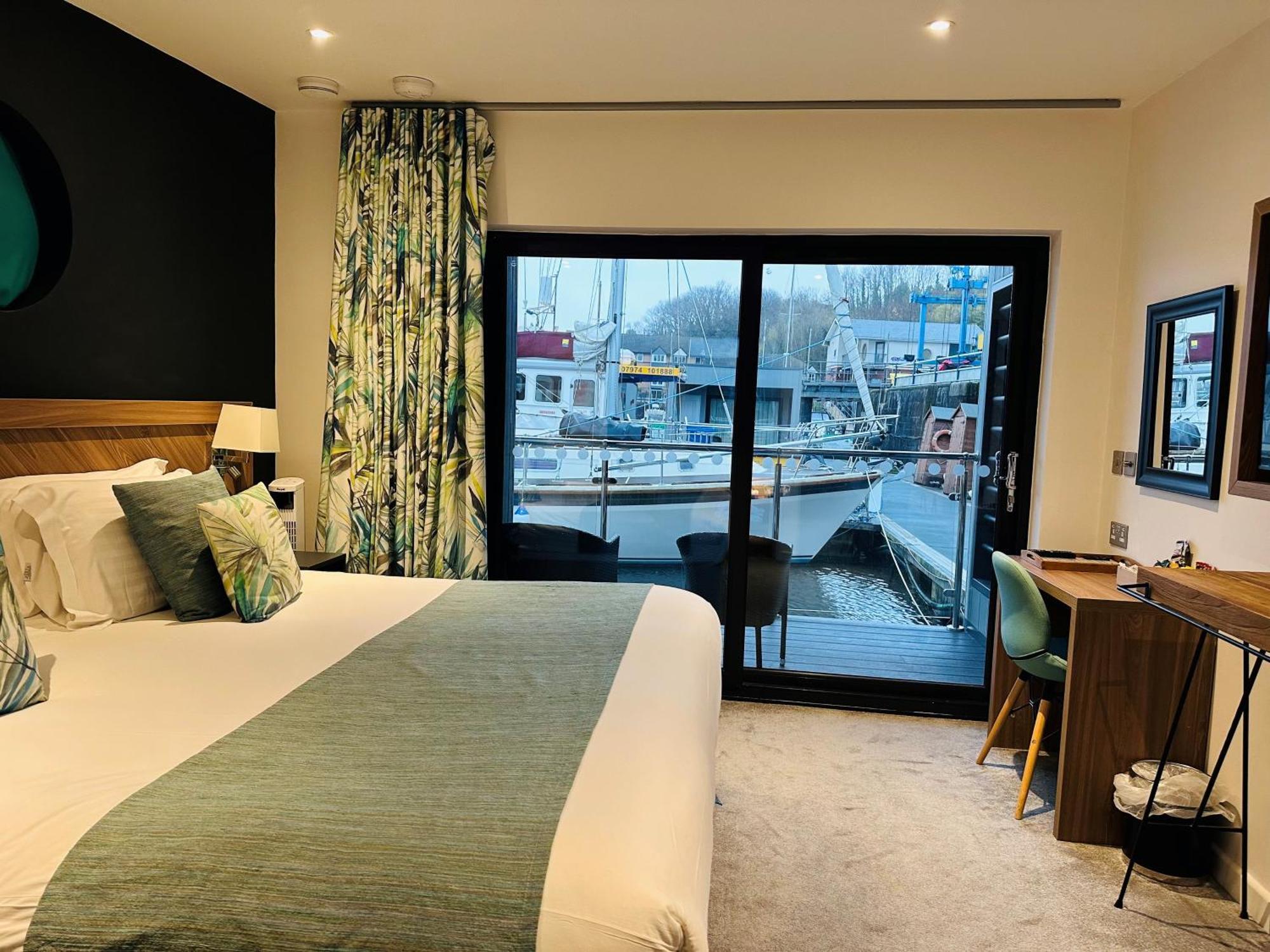Rooms At Penarth Marina Cardiff Buitenkant foto