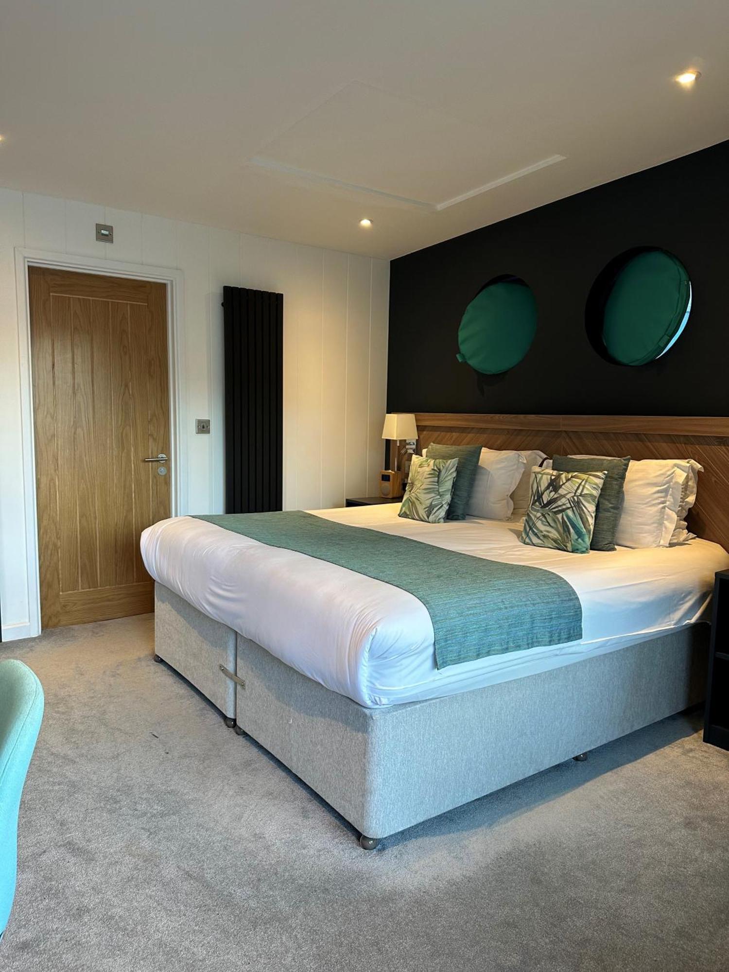 Rooms At Penarth Marina Cardiff Buitenkant foto