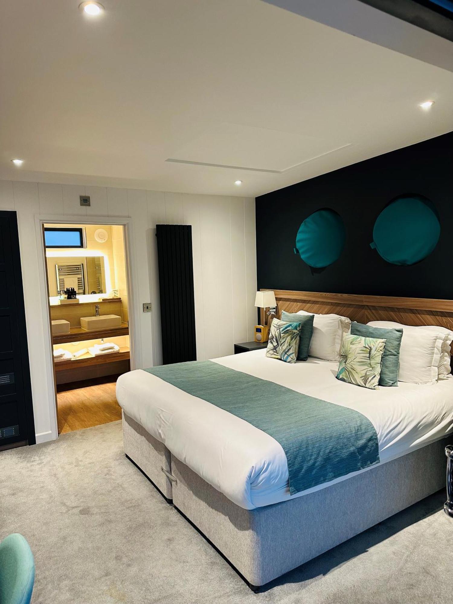 Rooms At Penarth Marina Cardiff Buitenkant foto